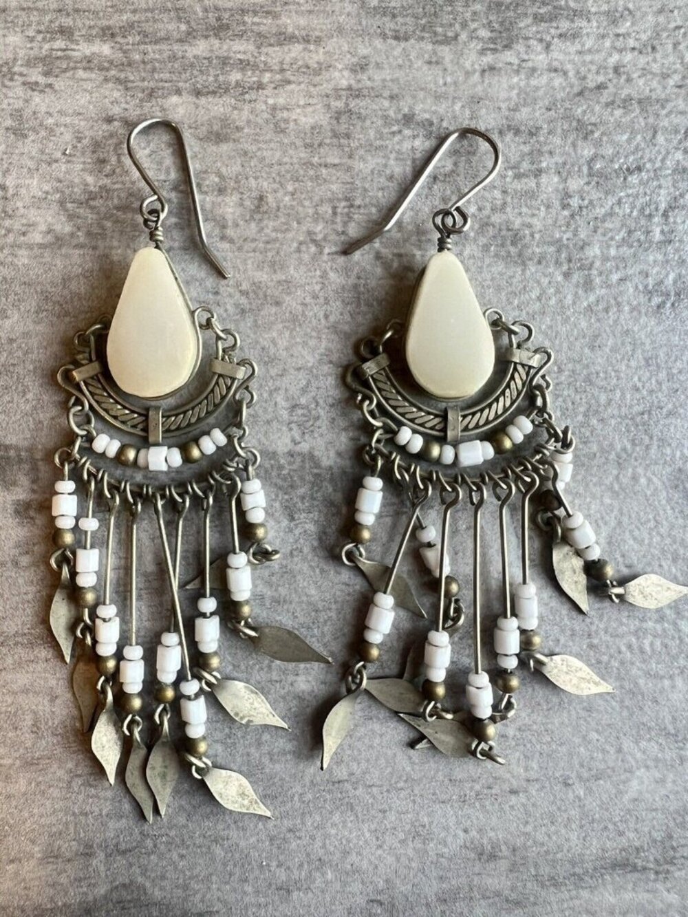 Los Angeles Antique Silver White Beaded Dangle Aztec Tassel Boho Earrings